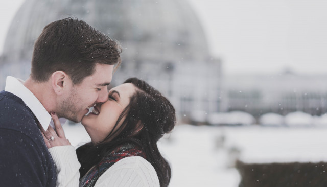 ПОЦЕЛУЯМ-ПОЦЕЛУЯМ… ГЕРПЕС ПОМЕШАЛ